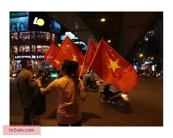 被拳击拜合拉木染红的范理德发文致歉向越南球迷认错反思深刻表态